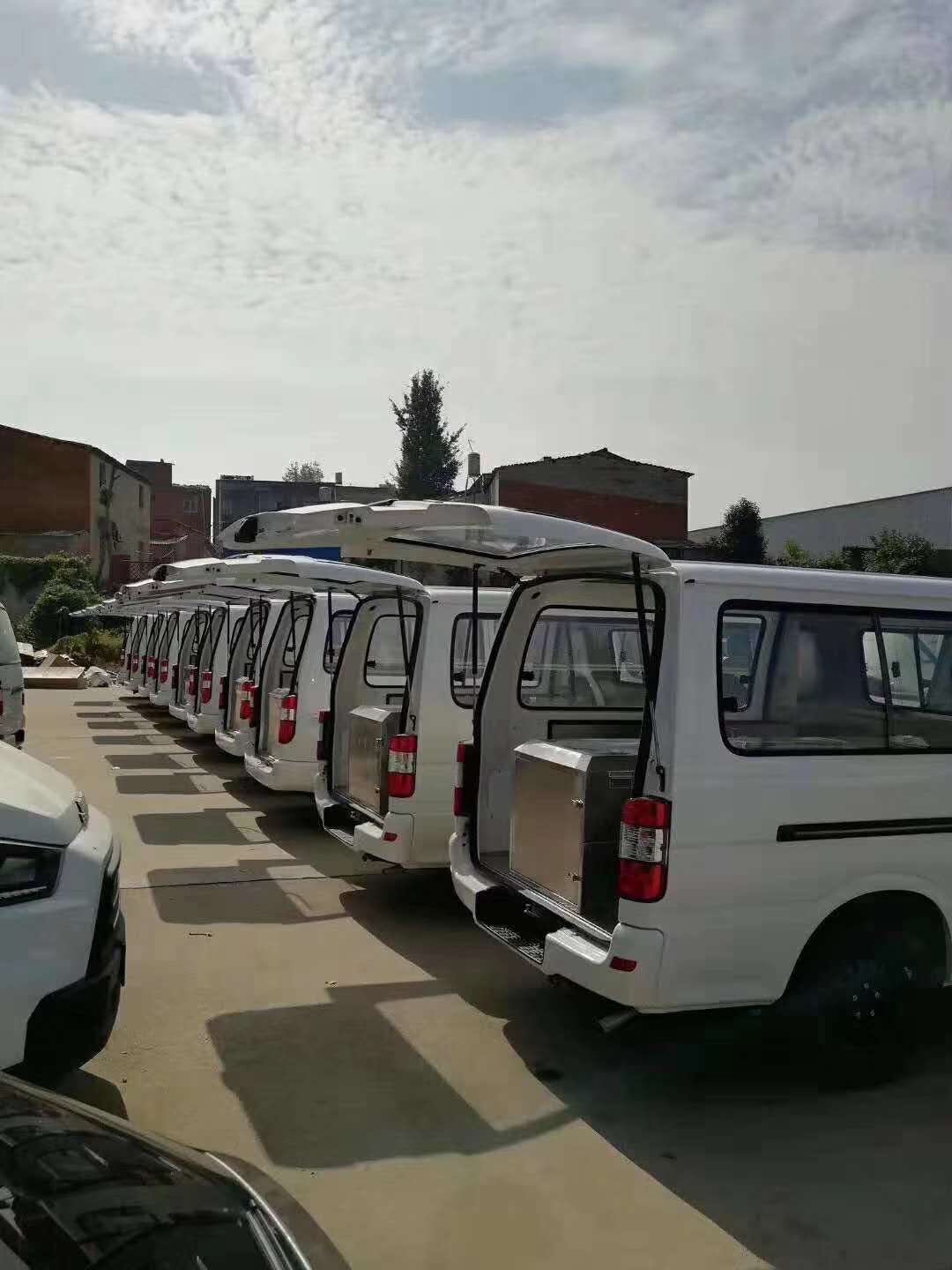 贵阳灵车殡仪车